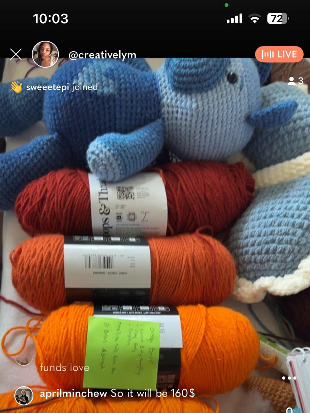 @aprilminchew 2 custom bears with outfits